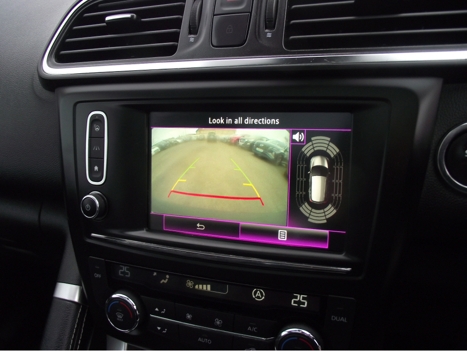 2018 Renault Kadjar - image 9