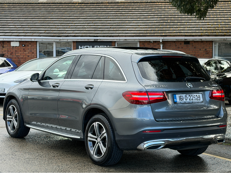 2016 Mercedes-Benz GLC Class - image 11