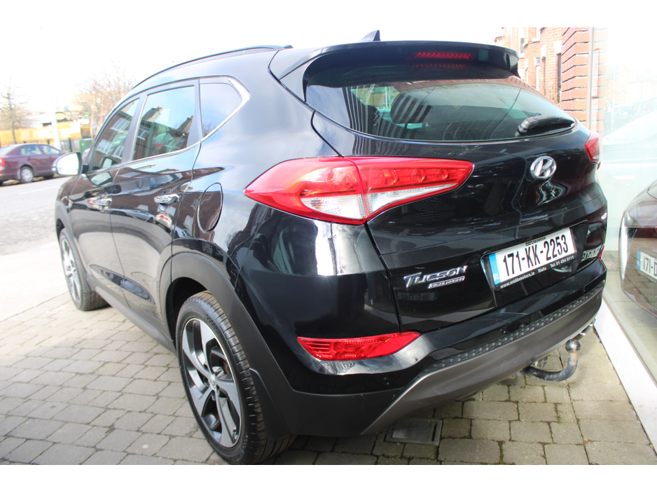 2017 Hyundai Tucson - image 3