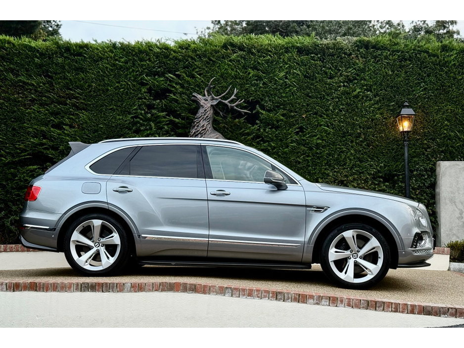 2016 Bentley Bentayga W12 600BHP AWD 5DR A €118,950