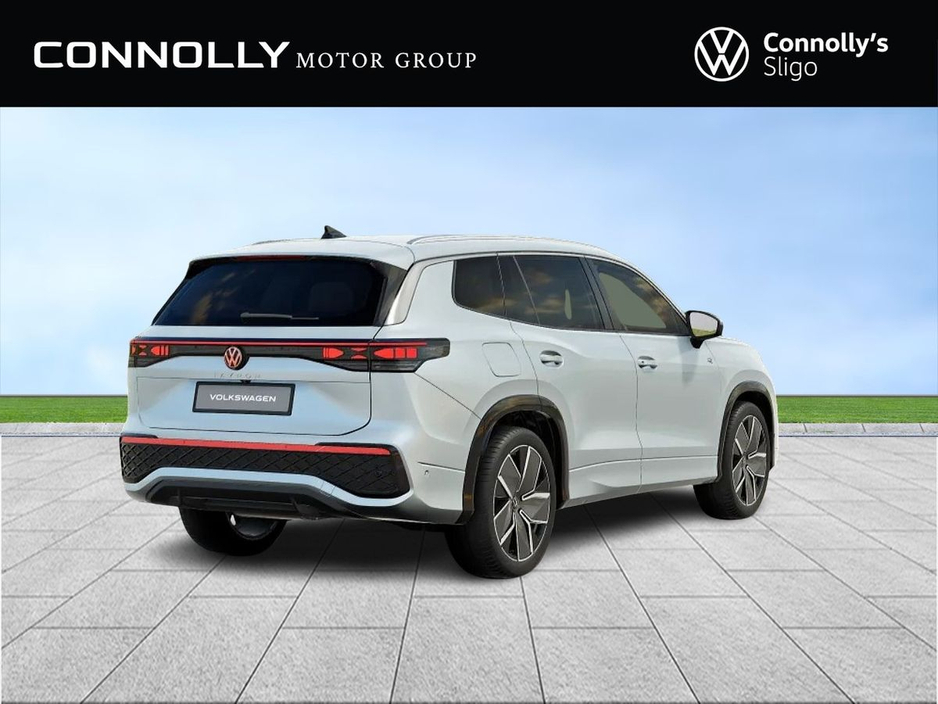 2026 Volkswagen Tayron - image 2