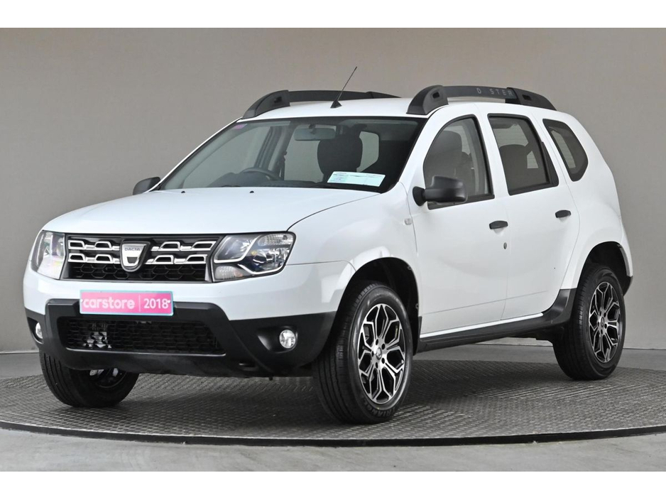 2018 Dacia Duster - image 3