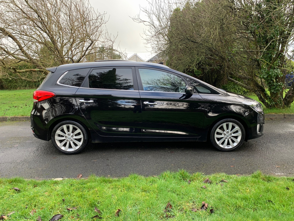 2017 Kia Carens OR RONDO PLATINUM PE 5DR €11,995