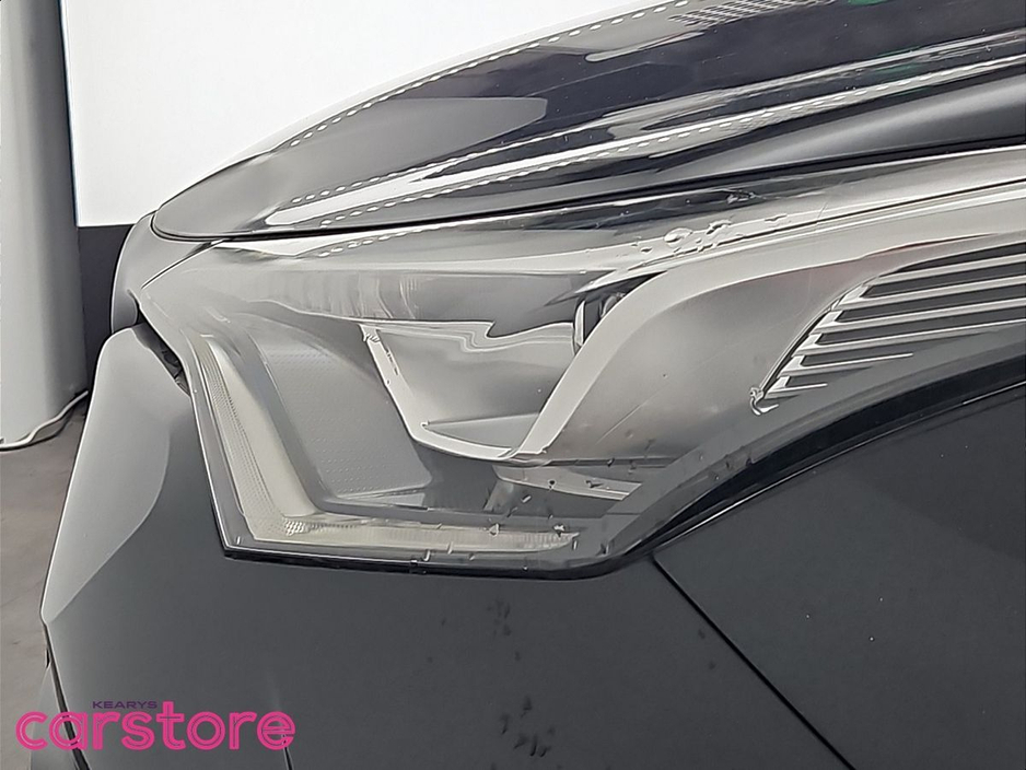 2018 Toyota C-HR - image 12