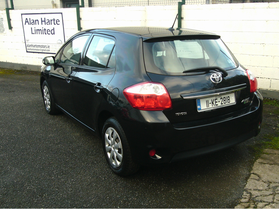 2011 Toyota Auris 1.33 5DR ** FSH ** €6,245