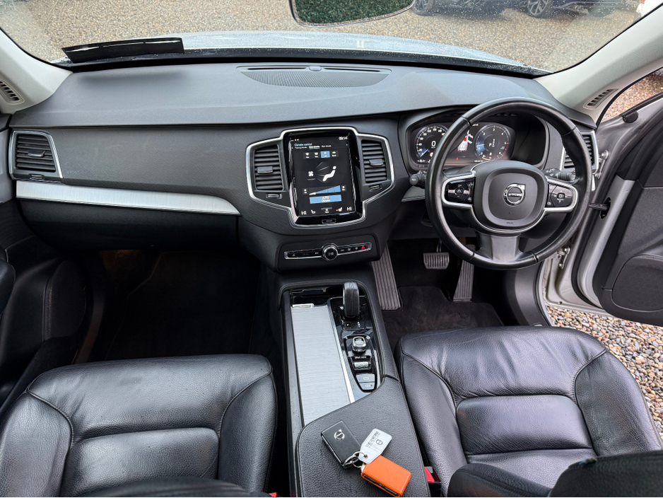2021 Volvo XC90 2.0D B5 AWD MOMENTUM 5DR AUTO 7 SEAT €48,950