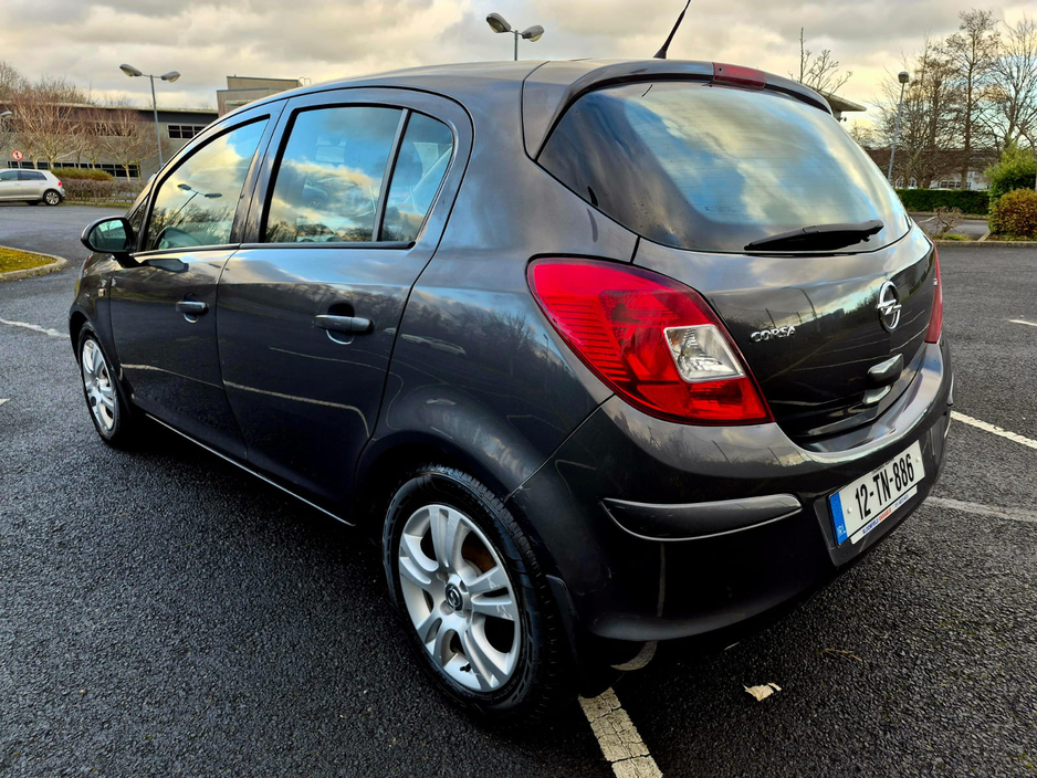 2012 Opel Corsa  €2,999