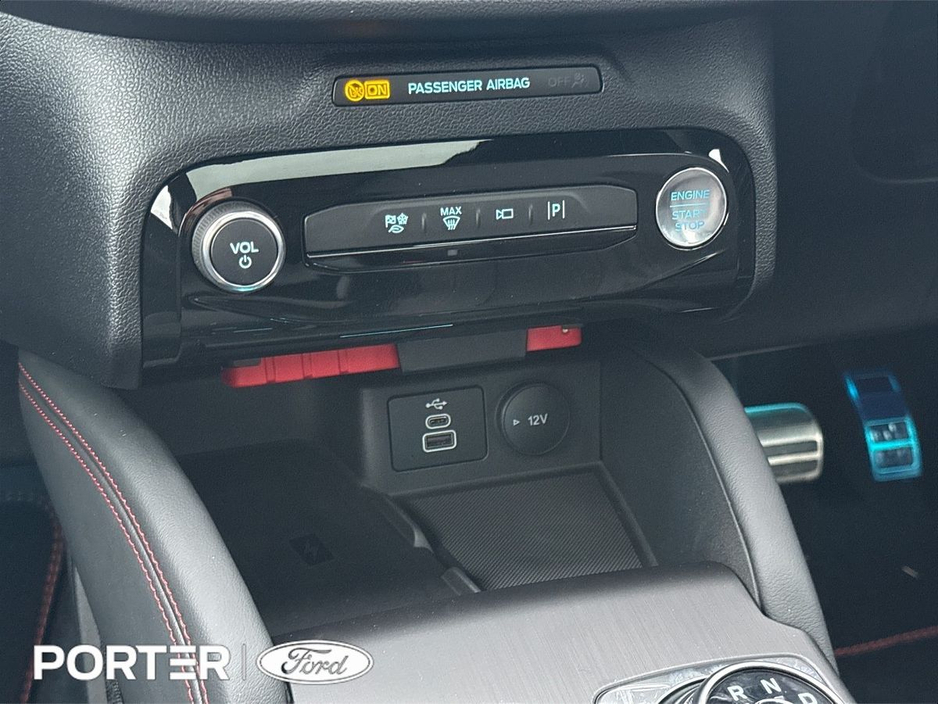 2026 Ford Kuga - image 37