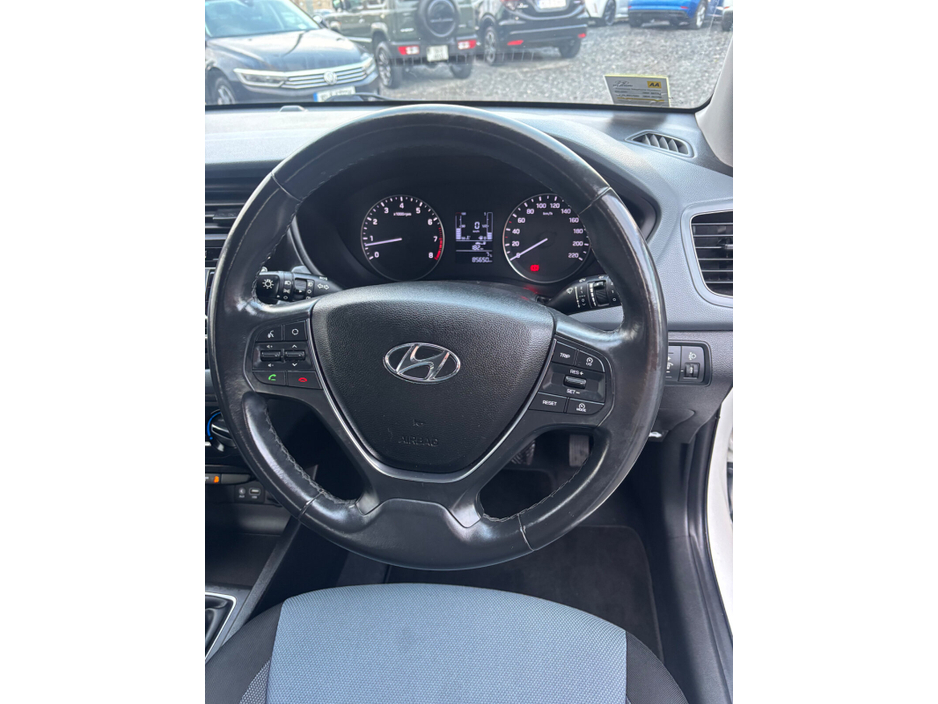 2017 Hyundai i20 1.2 Deluxe €11,500