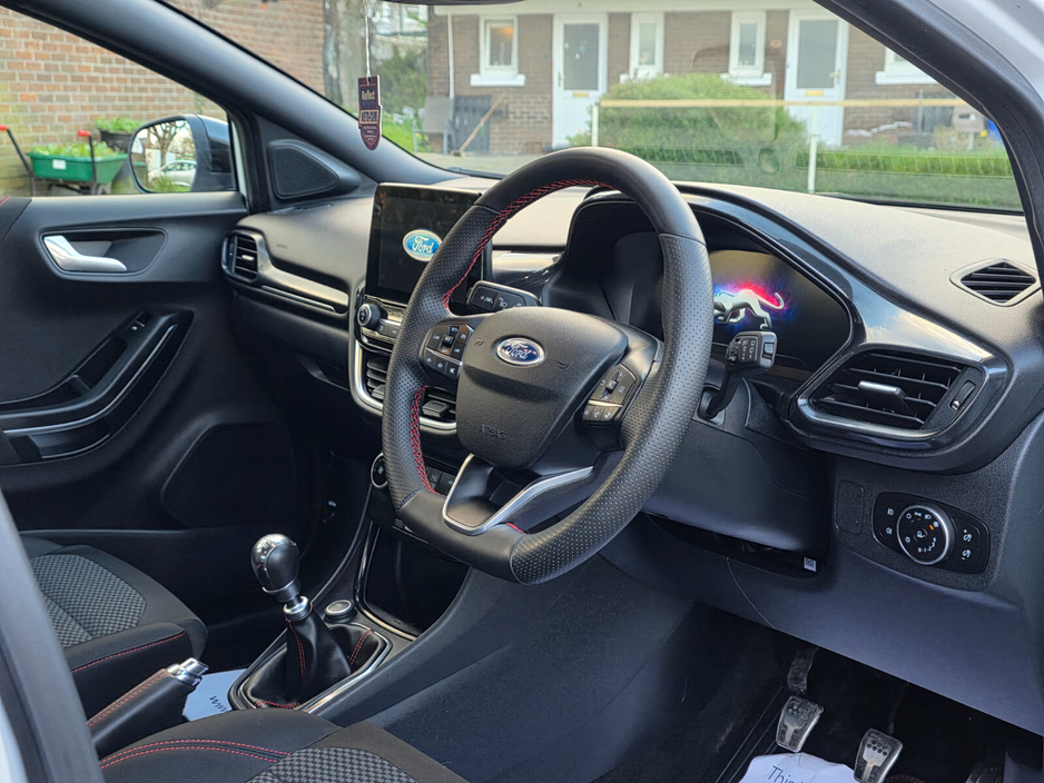 2021 Ford Puma - image 20