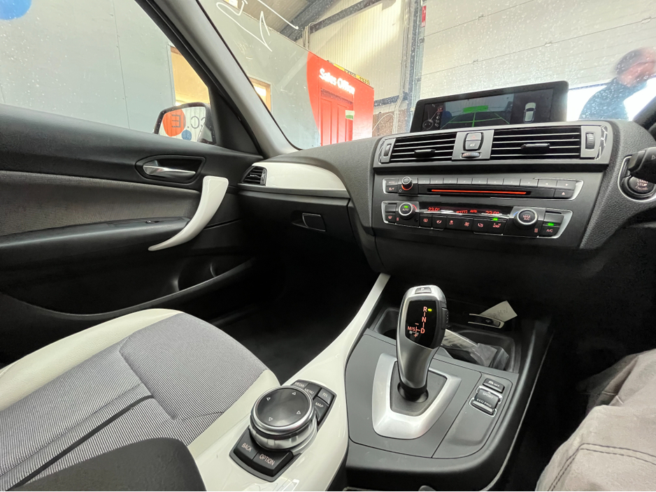 2015 BMW 1 Series - image 14