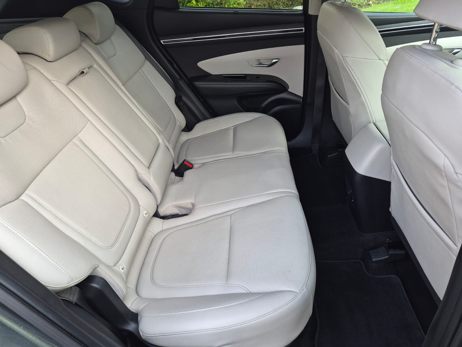 2021 Hyundai Tucson - image 12