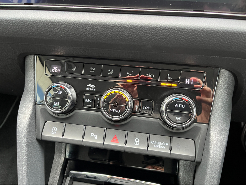 2021 Skoda Kodiaq 7 SEATER STYLE AUTOMATIC 2.0 DIESEL //HIGH SPEC//FULL LEATHER//HEATED SEATS//KEYLESS ENTRY//SAT NAV//REVERSE CAMERA// €36,950