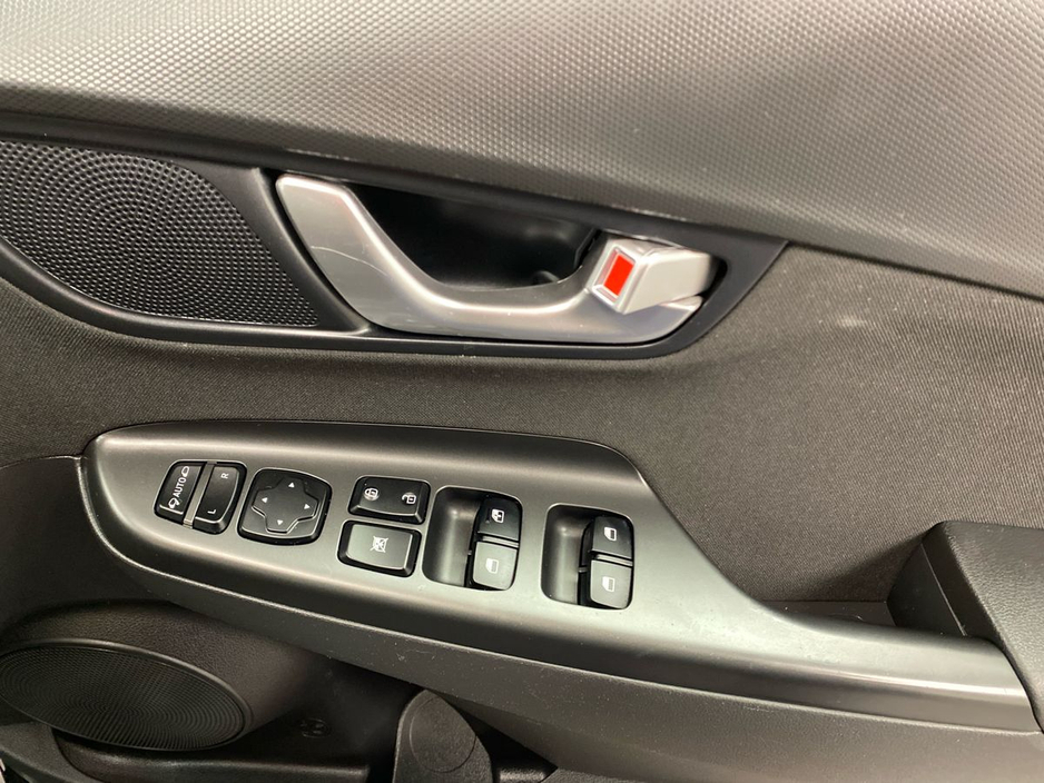 2023 Hyundai Kona 1.6 HYBRID Executive Auto €26,995