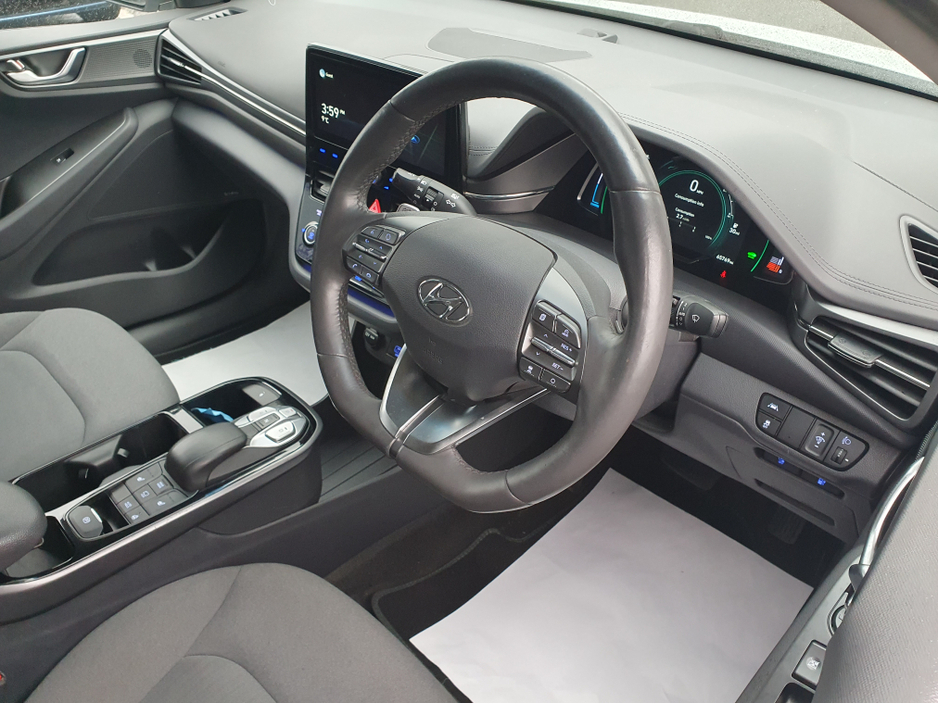 2022 Hyundai Ioniq PREMIUM AUTOMATIC FULLY ELECTRIC NCT 02/28 FINANCE AVAILABLE @ €55 PER WEEK HEATED SEATS/ SAT NAV/ TOUCH SCREEN MEDIA/ BLUETOOTH/ USB/ REVERSE CAMERA/ HISTORY CHECKED €13,950