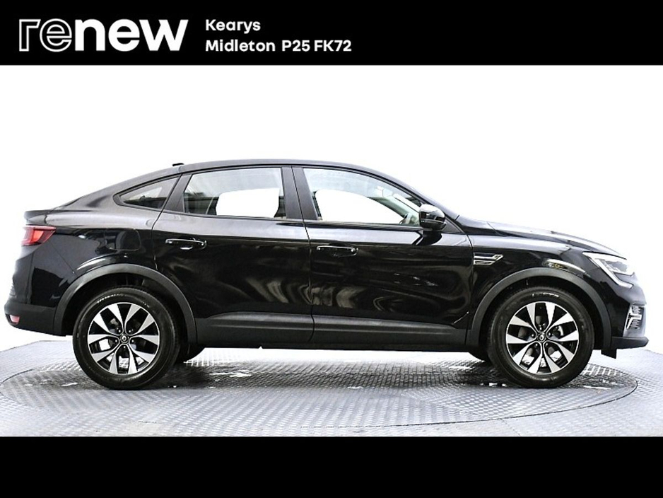 2023 Renault Arkana ICONIC TCE 140 AUTO MILD HYBRID €26,900