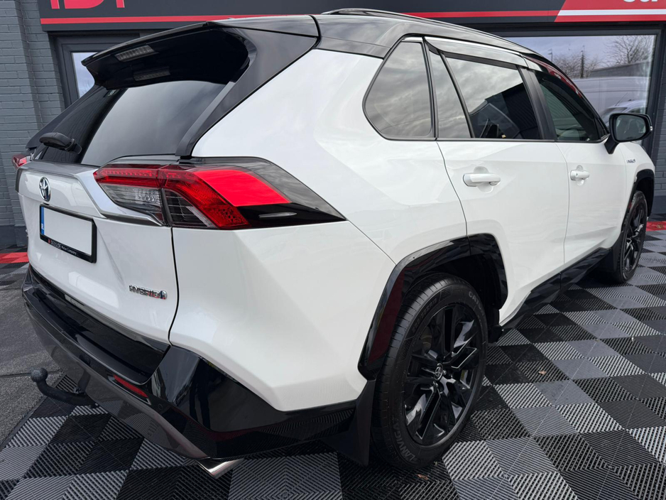 2021 Toyota Rav4 RAV4 PETROL HYBRID DYNAMIC , Only 57k , Heated Leather Seats , Sat-Nav , Reverse Camera , Cruise Control , Dual Zone Climate control , Fully Serviced & Fresh NCT , Finance €85 p/w & €15,950 deposit . €33,950