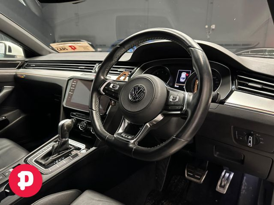 2018 Volkswagen Arteon - image 2