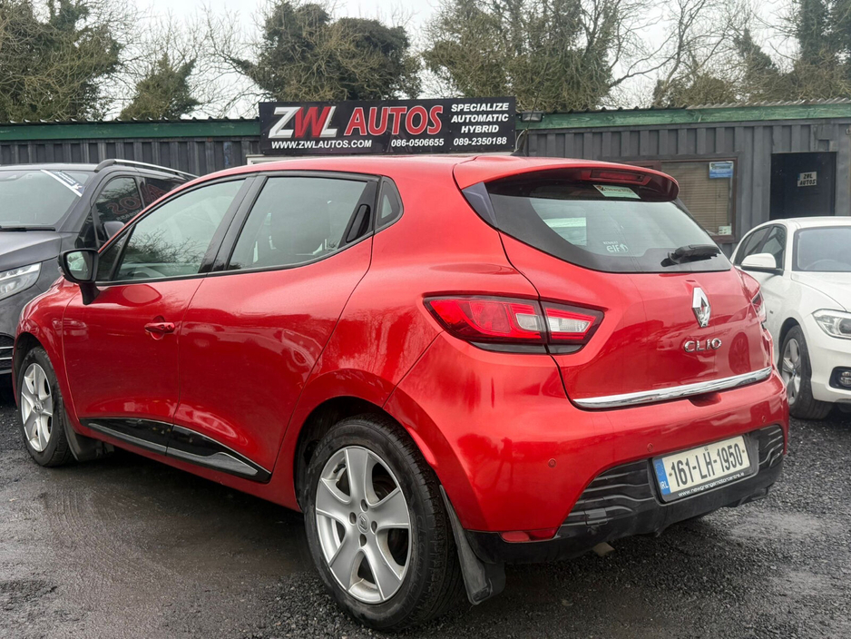 2016 Renault Clio - image 6