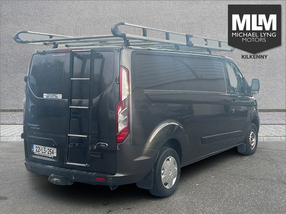 2022 Ford Transit Custom - image 7