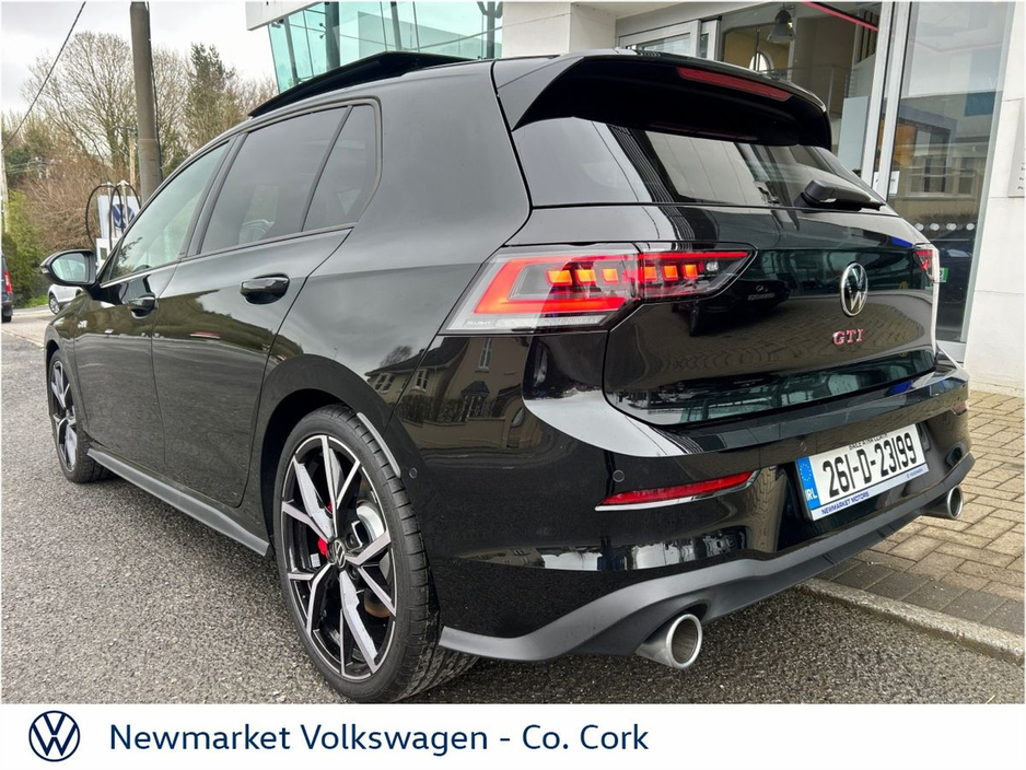 2026 Volkswagen Golf - image 19