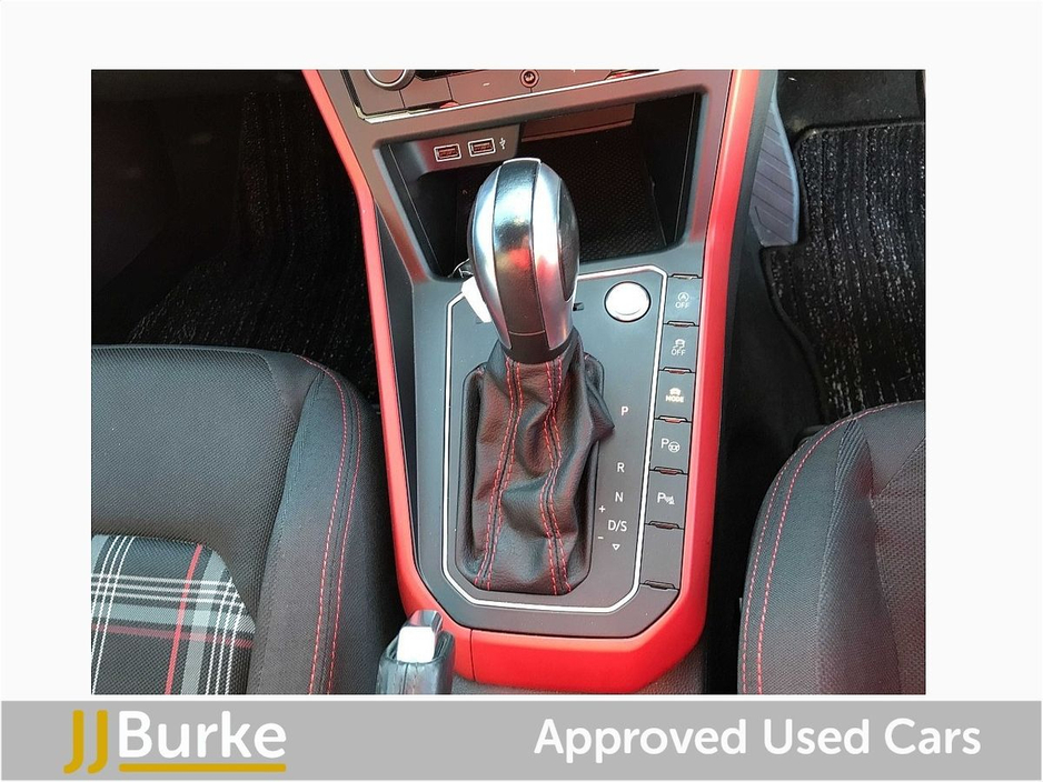 2020 Volkswagen Polo - image 19