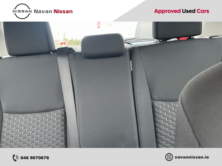 2024 Toyota Yaris Cross 1.5 Hybrid Luna