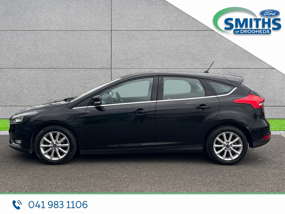 2018 Ford Focus - image 5