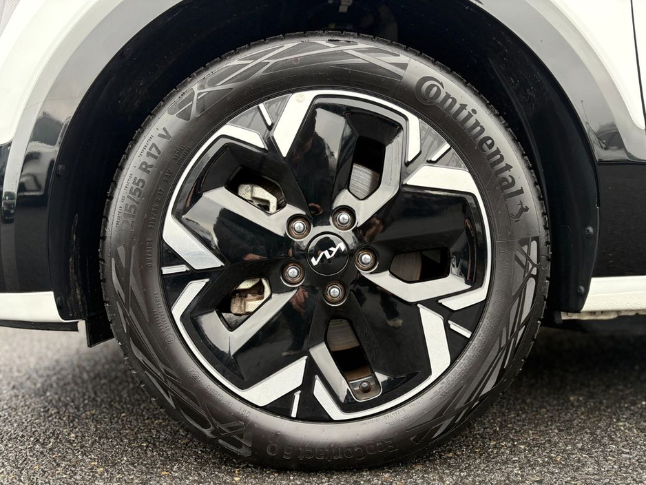 2025 Kia e-Niro - image 5