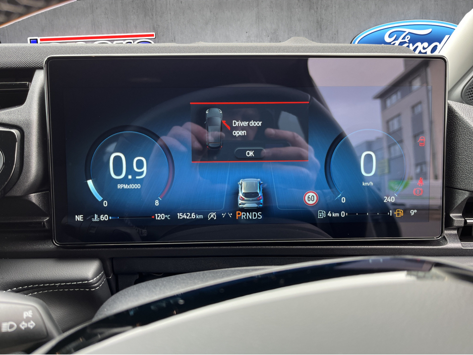 2025 Ford Puma - image 11