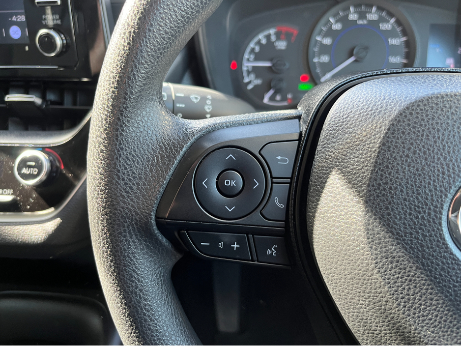 2020 Toyota Corolla - image 20