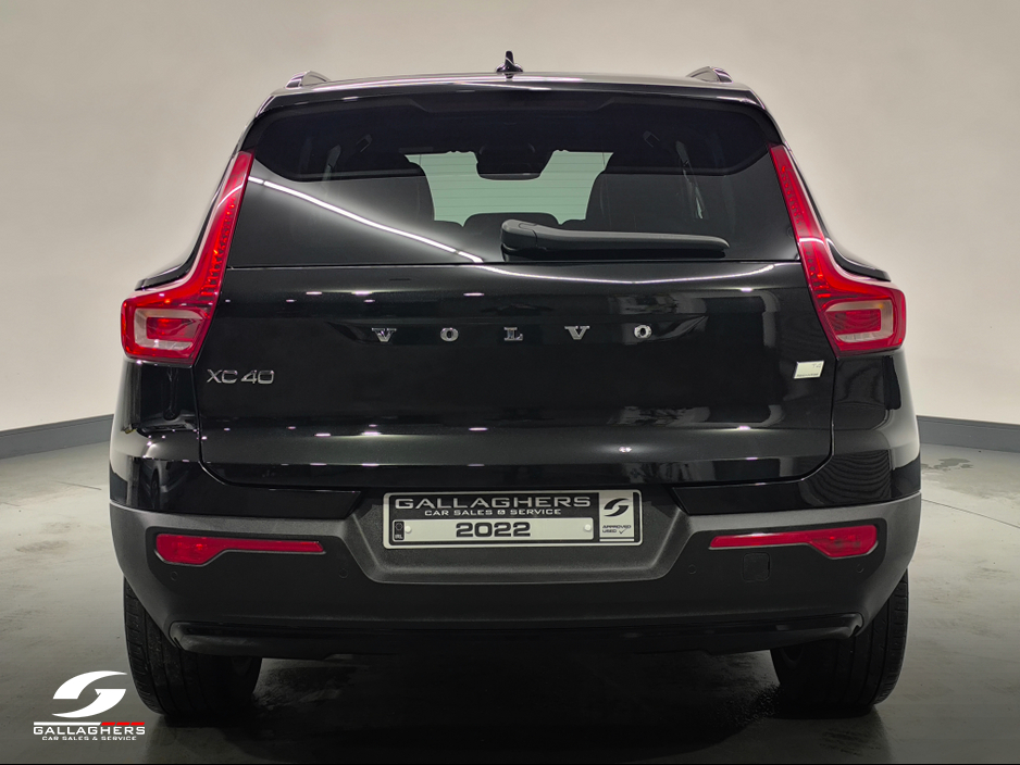2022 Volvo XC40 (221) R-DESIGN T4 RECHARGE AUTO €33,995