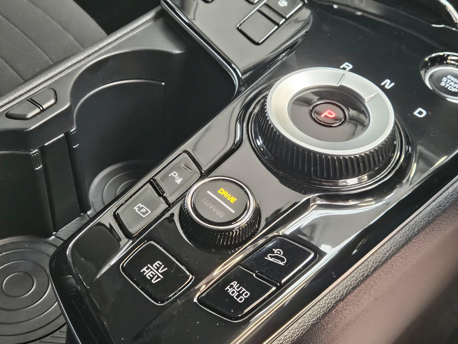2023 Kia Sportage - image 15