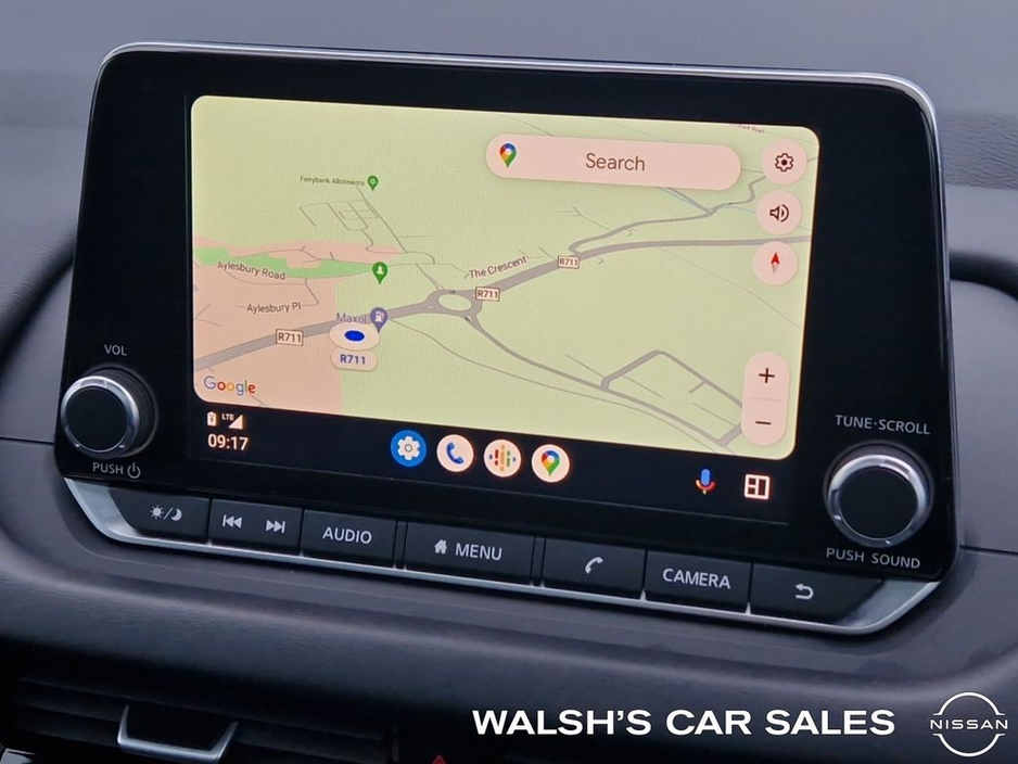 2022 Nissan Qashqai 1.3 HYB SV + Glass Roof Pack €25,950