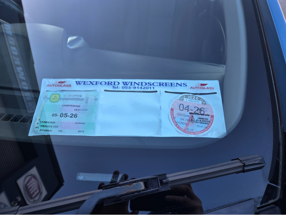 2012 Hyundai i30 - image 7