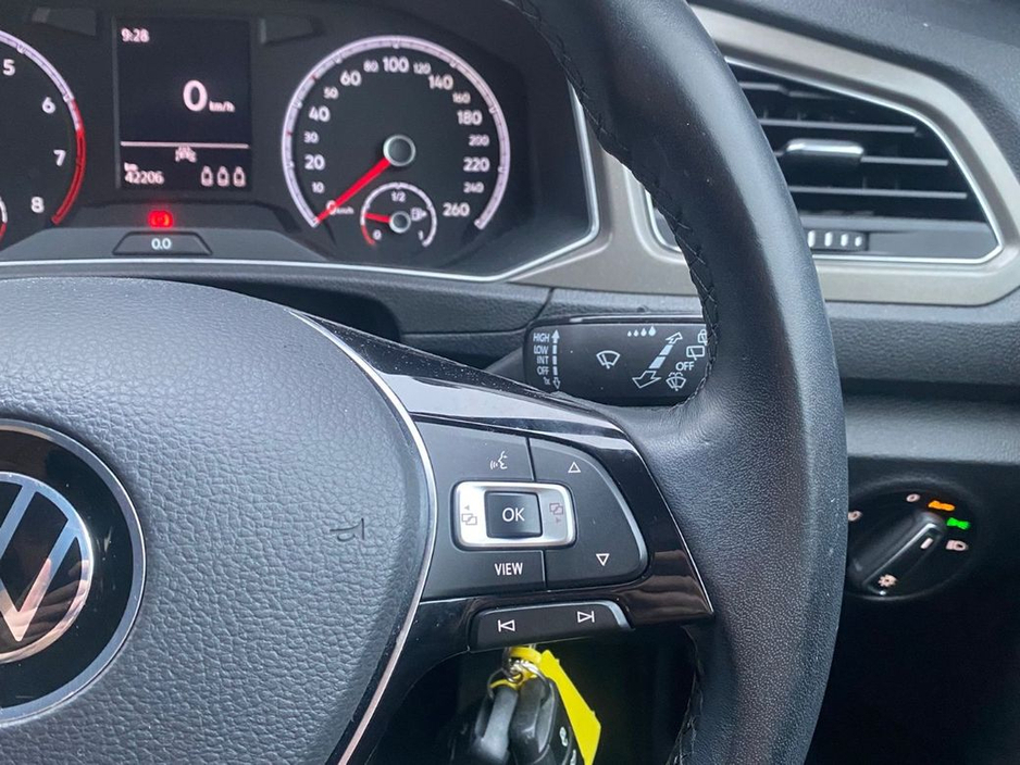 2021 Volkswagen T-Roc Design 1.0 TSI M6F 110HP 5DR €22,995