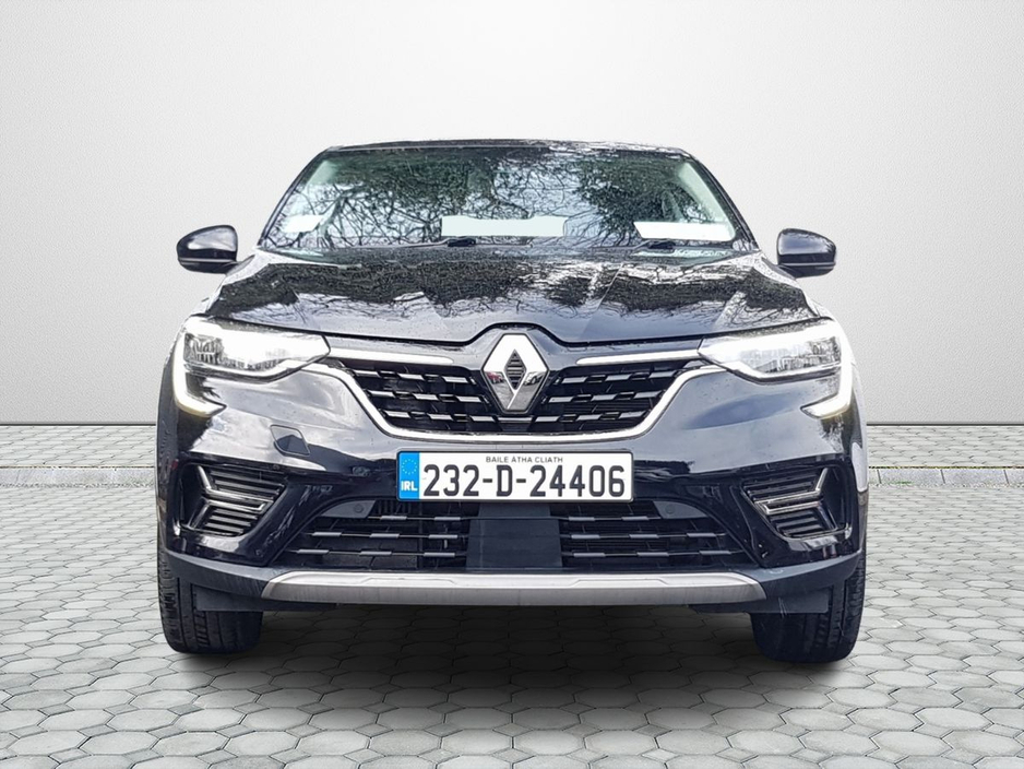 2023 Renault Arkana - image 8