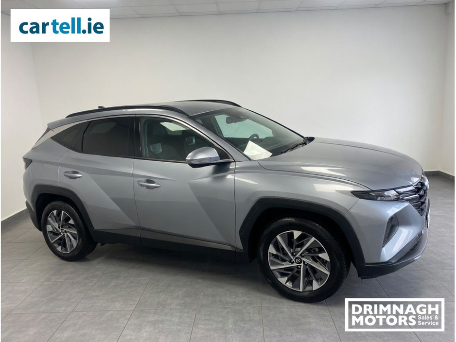 2021 Hyundai Tucson - image 2