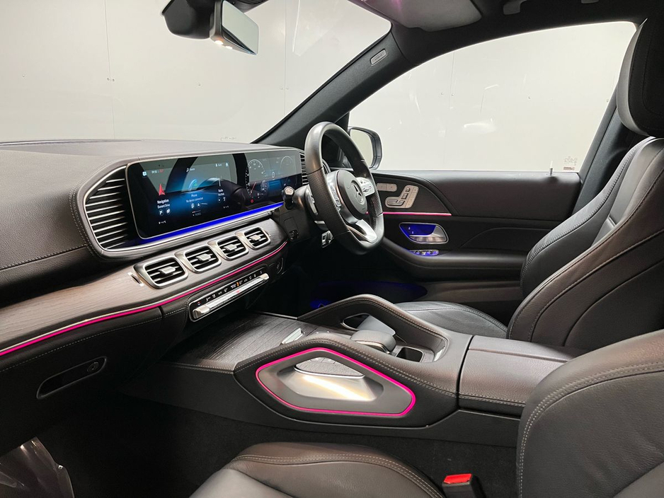 2021 Mercedes-Benz GLE Class - image 6