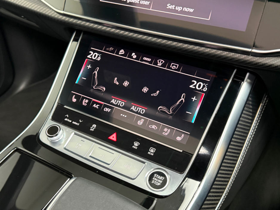 2024 Audi Q7 - image 17