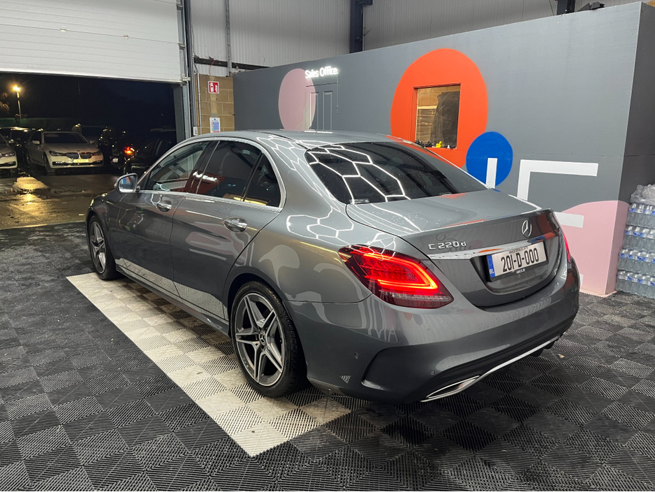 2020 Mercedes-Benz C Class 2020 MERCEDES-BENZ C220D LAUREUS EDITION SPORTS P 2.0 AUTOMATIC / CRUISE CONTROL / REVERSE CAMERA / ELECTRIC MEMORY & HEATED SEATS / PADDLE SHIFTERS AND MORE