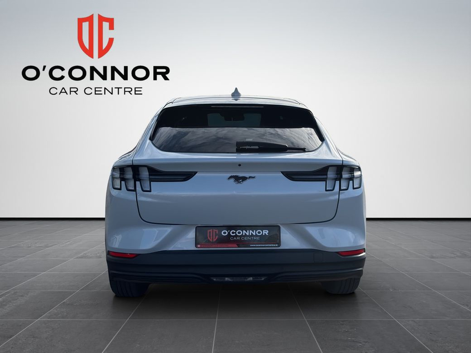 2023 Ford Mustang - image 5