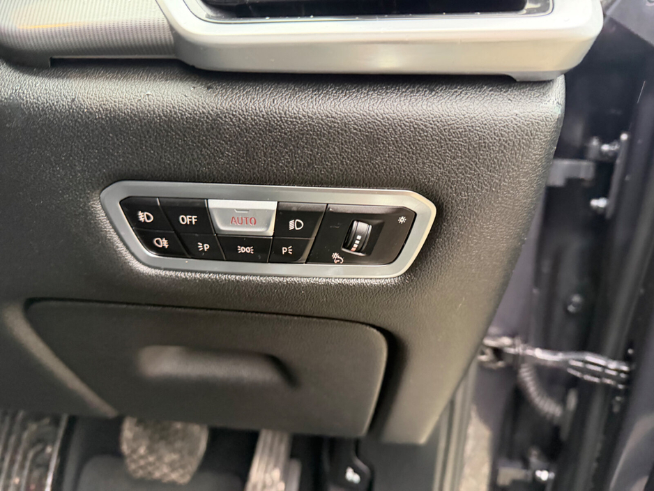 2020 BMW X5 xDrive45e xLine €34,999