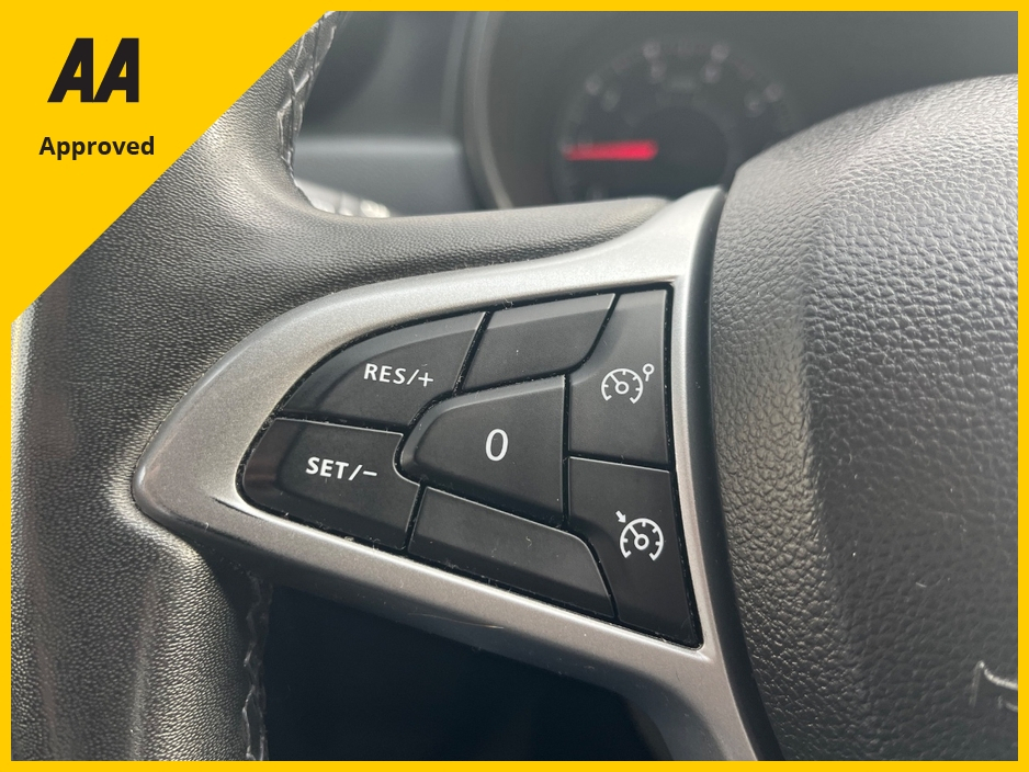 2023 Dacia Duster - image 18