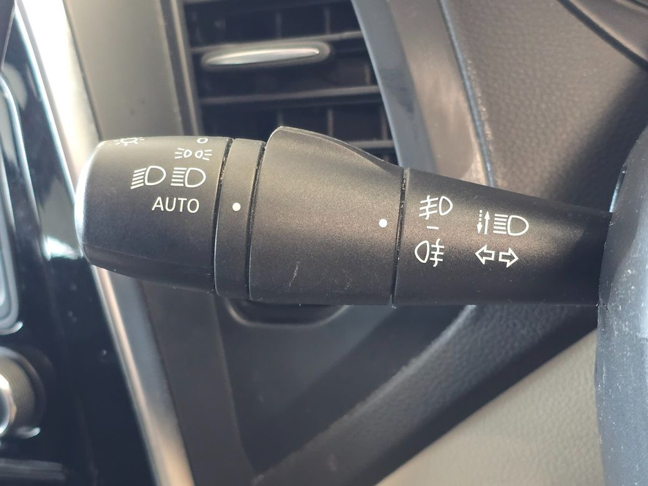 2018 Renault Captur - image 16