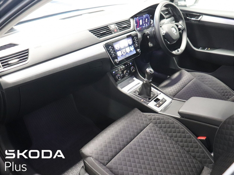 2023 Skoda Superb SUPERB AMB 2.0TDI 150HP €32,950