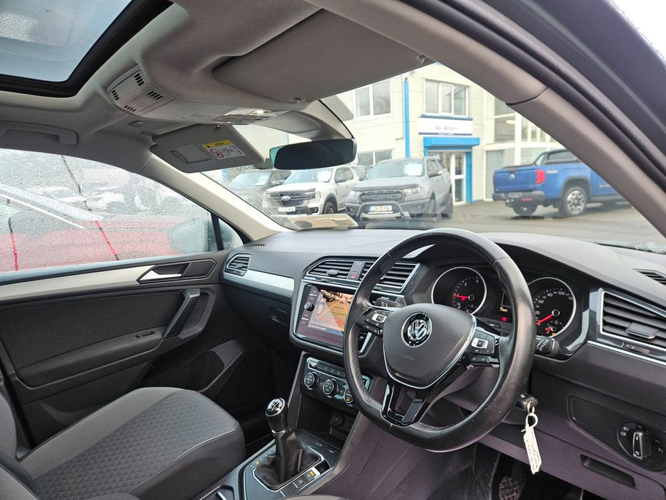 2019 Volkswagen Tiguan 2.0tdi M6F R Line €26,990