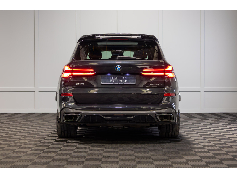 2025 BMW X5 - image 5