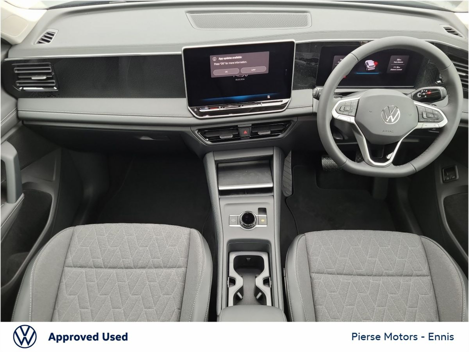 2026 Volkswagen Tiguan - image 4