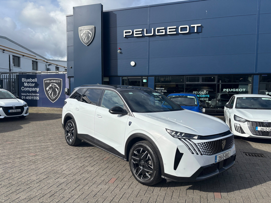 2025 Peugeot 5008 - image 5